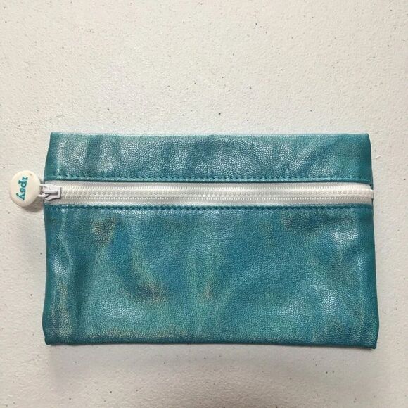 Lot of 7 - 2018 Ipsy Glam Bags - BAGS ONLY - Picture 4 of 7